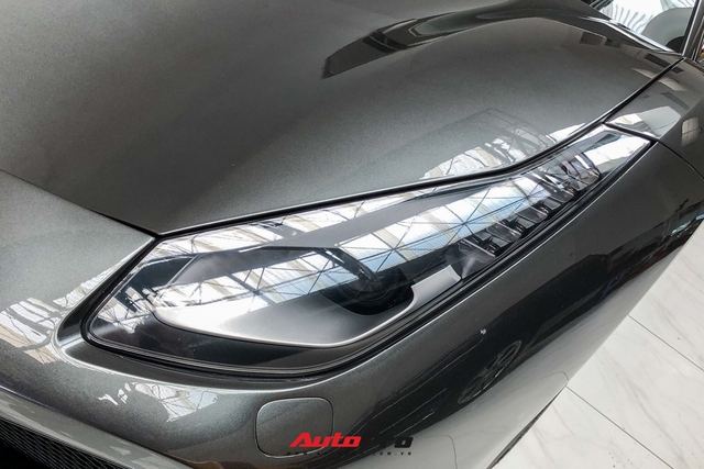 Ferrari 488 GTB đầu tiên Việt Nam tháo biển, chờ về tay chủ mới sau đời chủ ở Hải Phòng với hàng loạt xe khủng - Ảnh 2. Ferrari 488 GTB đầu tiên Việt Nam tháo biển, chờ về tay chủ mới sau đời chủ ở Hải Phòng với hàng loạt xe khủng - Ảnh 2.