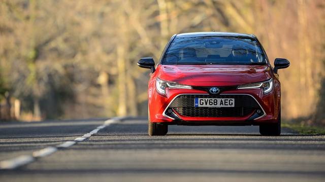 Toyota Corolla sẽ có bản hiệu suất cao, dùng động cơ tăng táp, đối đầu Honda Civic Type R