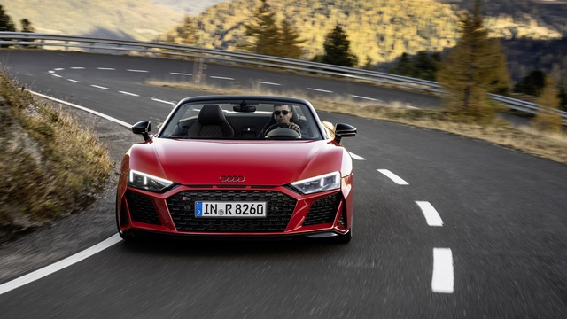 Audi R8 đời mới hé lộ thông tin hot, có quyết định như Lamborghini Huracan