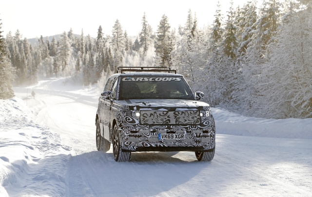Range Rover Sport đời mới lần đầu lộ diện với 1 chi tiết cho thấy động cơ không hề tầm thường - Ảnh 1. Range Rover Sport đời mới lần đầu lộ diện với 1 chi tiết cho thấy động cơ không hề tầm thường - Ảnh 1.