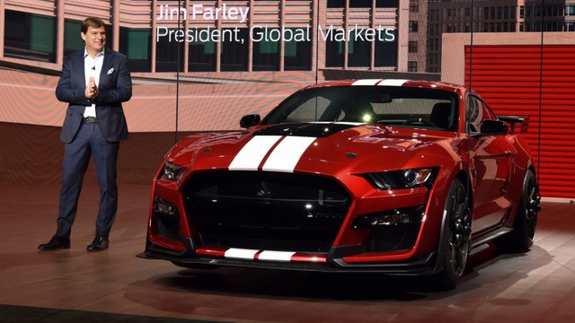 Giá trị thương hiệu Ford xuống thấp chưa từng có
