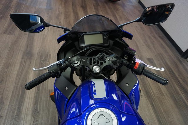 Yamaha R3 2020 về Việt Nam với giá giảm sốc còn 129 triệu đồng, thêm trang bị mà nhiều biker ao ước - Ảnh 7.