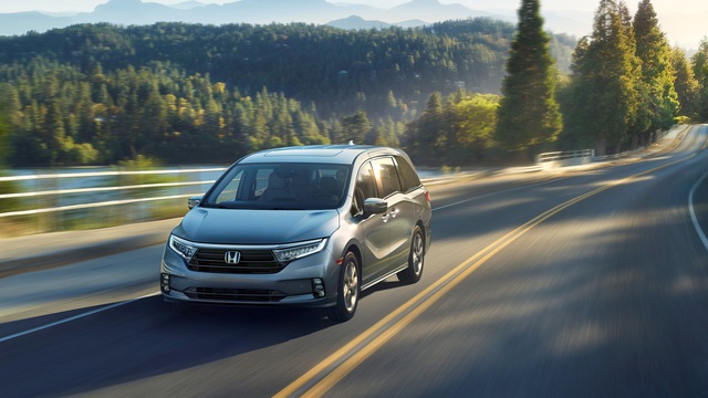 Xe gia đình kén khách Honda Odyssey lộ diện phiên bản mới, nâng cấp để đấu Toyota Sienna