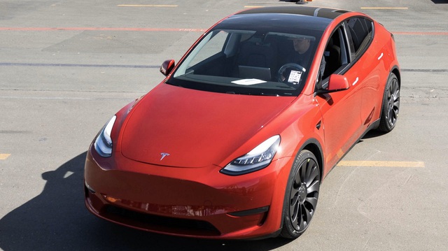 Tesla là thương hiệu xe điện số 1 toàn cầu, chạm ngưỡng doanh số 1 triệu xe
