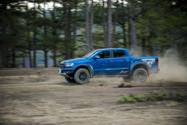 Thả Ford Ranger Raptor về rừng: Giảm xóc cứu tất cả - Ảnh 3. Thả Ford Ranger Raptor về rừng: Giảm xóc cứu tất cả - Ảnh 3.
