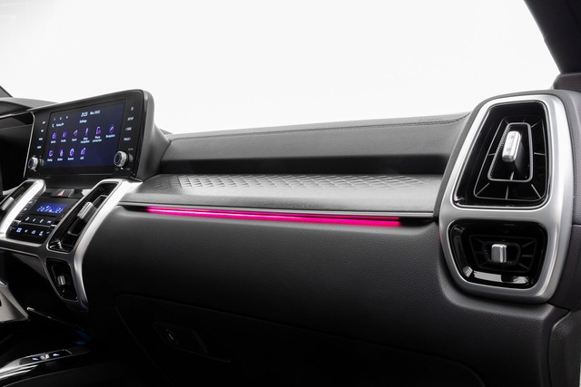 Mổ xẻ Kia Sorento qua bộ ảnh chi tiết mới nhất: Sò lột xác từ trong ra ngoài - Ảnh 15. Mổ xẻ Kia Sorento qua bộ ảnh chi tiết mới nhất: Sò lột xác từ trong ra ngoài - Ảnh 15.