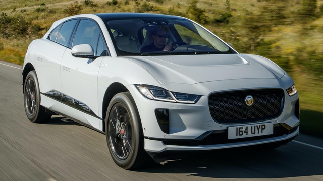 Jaguar Land Rover 'đong đếm' tương lai XE, XF, cân nhắc làm J-Pace, Road Rover chạy điện