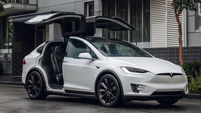 Tesla kiện ngược chính phủ Mỹ vì... Trung Quốc