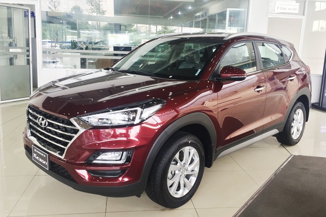 Sau VinFast, Hyundai giảm giá sốc cho khách Hải Phòng: Giá Accent ngang xe hạng A, Tucson dễ mua nhất phân khúc - Ảnh 3.