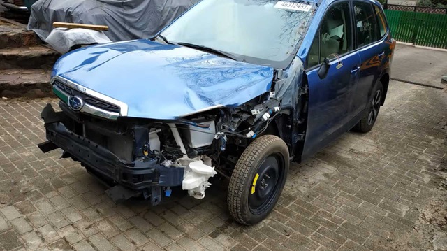 Ngạc nhiên với Subaru Forester ‘mất đầu’ hồi sinh trong 8 ngày