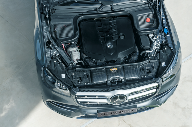 Ra mắt Mercedes-Benz GLS 450 hoàn toàn mới giá gần 5 tỷ đồng - Áp lực lớn lên BMW X7 và Lexus LX570 - Ảnh 3.