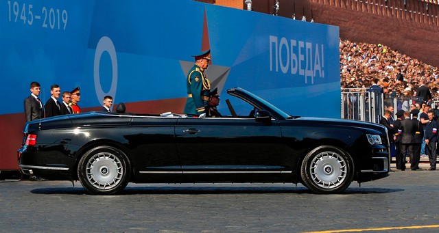 Rolls-Royce mui trần của người Nga nhận lượng đơn đặt hàng khủng khiếp dù chưa bao giờ được giới thiệu chi tiết - Ảnh 1.