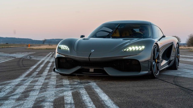 Lận đận như siêu xe Koenigsegg Gemera: Ra mắt hụt xong giờ chiếc đầu tiên xuất xưởng lại được rao bán bởi đại lý… McLaren - Ảnh 3.