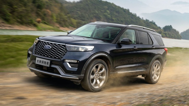 Ra mắt năm rưỡi, Ford Explorer đời mới giờ mới vượt qua bài thử nghiệm an toàn