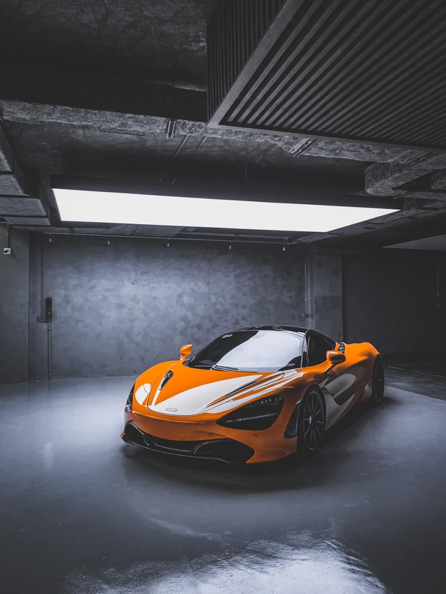 Xem doanh nhân Nguyễn Quốc Cường tự rửa siêu xe McLaren trong garage bạc tỷ, lên ảnh như nước ngoài - Ảnh 5.