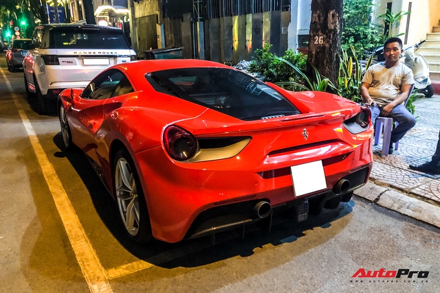 Chia tay ông Đặng Lê Nguyên Vũ, Ferrari 488 GTB màu đỏ tìm được chủ nhân mới tại Sài Gòn - Ảnh 4.