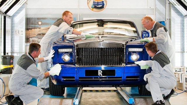 Rolls-Royce khởi động lại nhà máy đúng ngày sinh nhật, các đại gia vẫn 'vung' tiền mua đều