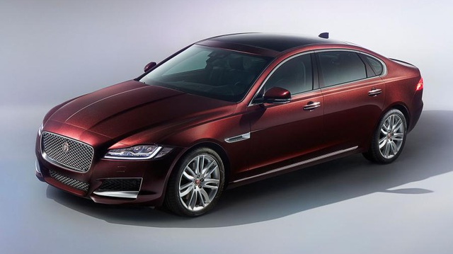 Jaguar XF trở lại với phiên bản L, sẵn sàng đấu BMW 5-Series, Mercedes-Benz E-Class