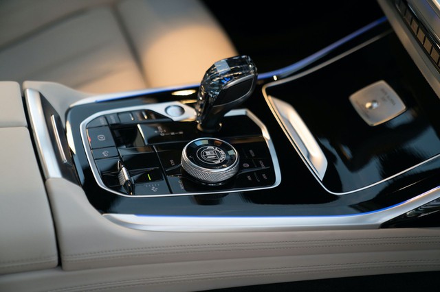 ‘Siêu BMW X7’ Alpina XB7 chính thức chào sân - Ảnh 8.