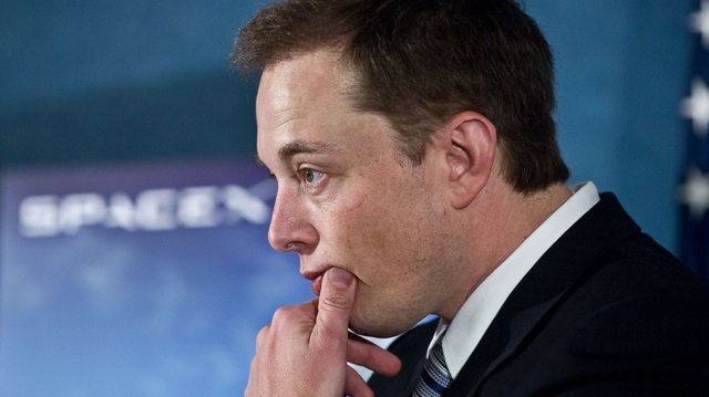 Sự sùng bái Elon Musk đang rạn nứt