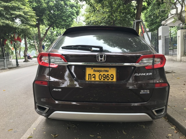 Xế lạ của Honda bất ngờ xuất hiện trên đường phố Hà Nội: 5 chỗ ngồi, đàn anh của CR-V - Ảnh 6. Xế lạ của Honda bất ngờ xuất hiện trên đường phố Hà Nội: 5 chỗ ngồi, đàn anh của CR-V - Ảnh 6.