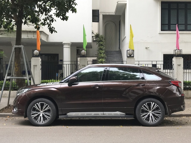 Xế lạ của Honda bất ngờ xuất hiện trên đường phố Hà Nội: 5 chỗ ngồi, đàn anh của CR-V - Ảnh 3. Xế lạ của Honda bất ngờ xuất hiện trên đường phố Hà Nội: 5 chỗ ngồi, đàn anh của CR-V - Ảnh 3.