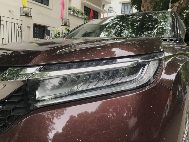 Xế lạ của Honda bất ngờ xuất hiện trên đường phố Hà Nội: 5 chỗ ngồi, đàn anh của CR-V - Ảnh 5. Xế lạ của Honda bất ngờ xuất hiện trên đường phố Hà Nội: 5 chỗ ngồi, đàn anh của CR-V - Ảnh 5.