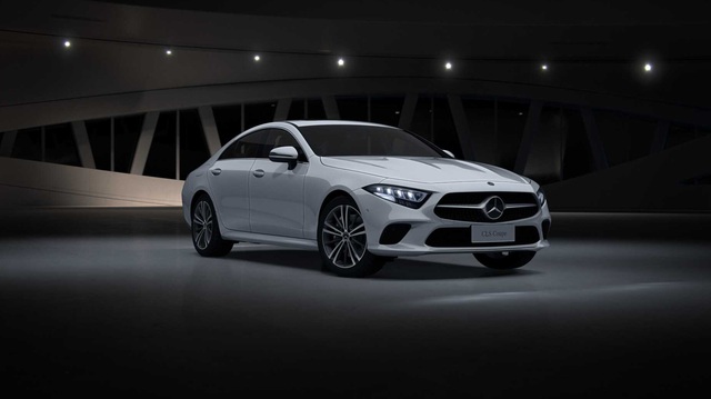 Mercedes-Benz suýt có CLC coupe 4 cửa