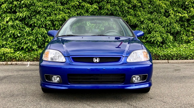 Honda Civic 20 năm tuổi bán lại với giá cao ngất ngưởng - Lý do vì sao xe Nhật được mệnh danh 'ăn chắc mặc bền'
