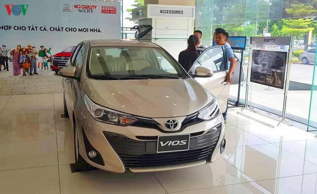 Doanh số bán xe mới của Việt Nam năm 2020 có thể giảm 21,8% - Ảnh 1.