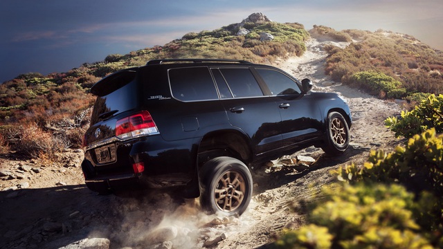 Ra mắt Toyota Land Cruiser 2021 - 'chiến binh sa mạc' ưa thích của giới nhà giàu Trung Đông