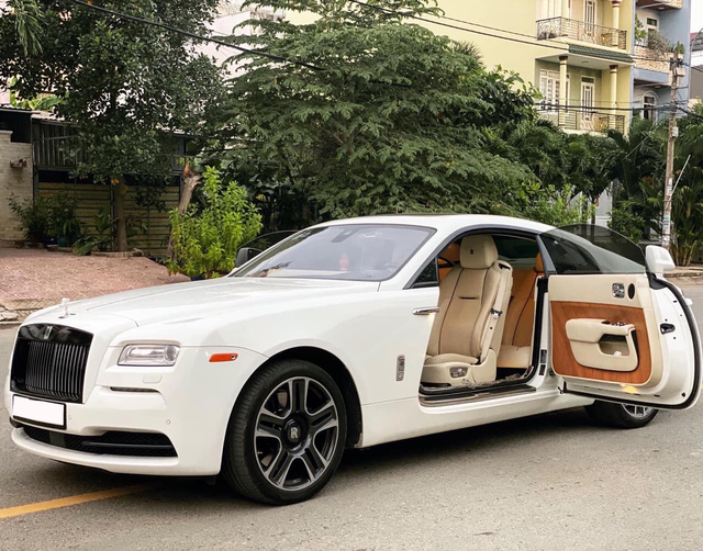 Hàng hiếm Rolls-Royce Wraith được rao bán cùng lời chia sẻ: Mua hơn 30 tỷ, bán hơn 13 tỷ - Ảnh 4.