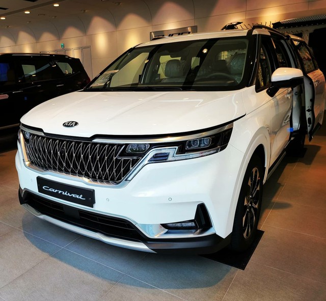 Chi tiết Kia Sedona 2021 ngoài đời thực: Đẹp như xe sang, dân Hàn đổ xô đặt mua, chờ THACO lắp ráp tại Việt Nam - Ảnh 6. Chi tiết Kia Sedona 2021 ngoài đời thực: Đẹp như xe sang, dân Hàn đổ xô đặt mua, chờ THACO lắp ráp tại Việt Nam - Ảnh 6.