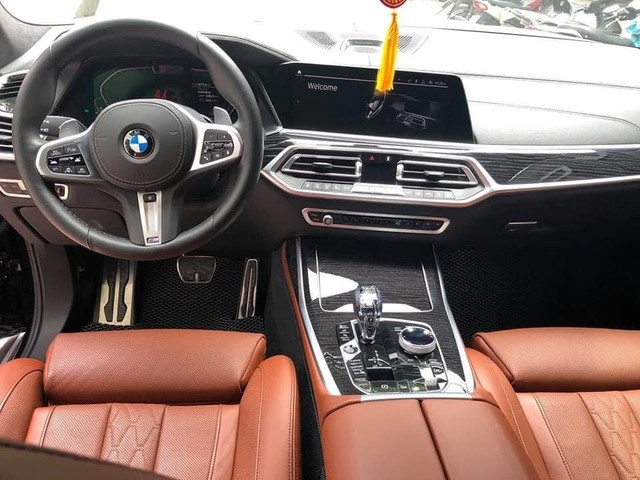 1 năm tuổi chạy 8.000km, hàng hiếm BMW X7 xuống giá rẻ hơn 1,6 tỷ đồng - Ảnh 3.