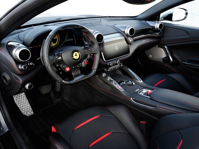 Ferrari khai tử GTC4Lusso, mở đường cho SUV Purosangue - Ảnh 3.