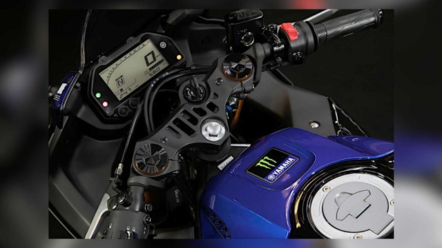 Yamaha YZF-R3 Monster Energy MotoGP Edition 2021 chính thức ra mắt - Ảnh 4. Yamaha YZF-R3 Monster Energy MotoGP Edition 2021 chính thức ra mắt - Ảnh 4.