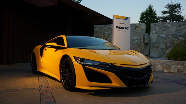 Acura NSX Type R, Spider ra mắt năm sau: Muộn còn hơn không?