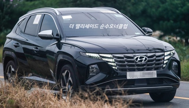 Hyundai Tucson 2021 lăn bánh ngoài đời thực: Đẹp như xe sang, chờ ngày về Việt Nam đấu Honda CR-V và Mazda CX-5 - Ảnh 4.