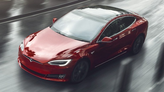 Tesla chính thức công bố Model S Plaid: 'Kẻ hủy diệt siêu xe'
