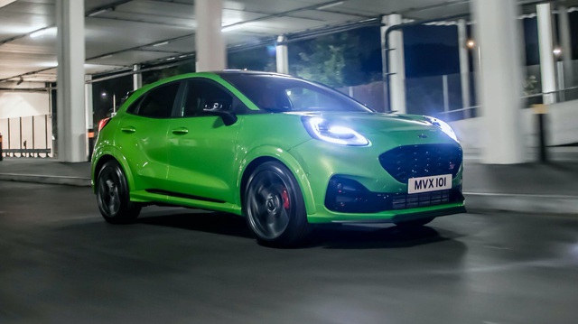 Ford Puma - Anh em EcoSport thêm cấu hình khủng, đe nẹt Hyundai Kona hiệu suất cao