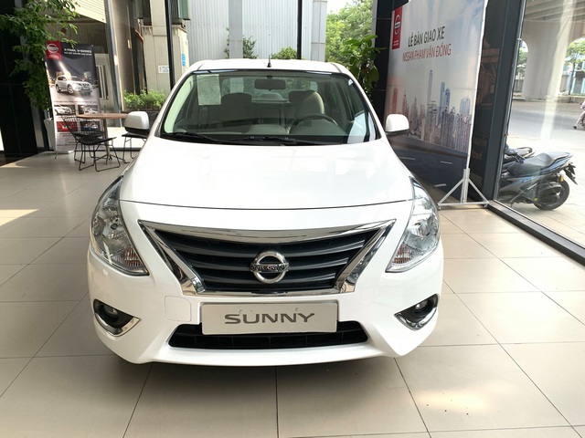 Đại lý ồ ạt thanh lý Nissan Sunny với giá sập sàn: Giảm hơn 70 triệu đồng, thấp nhất từ trước tới nay - Ảnh 1.