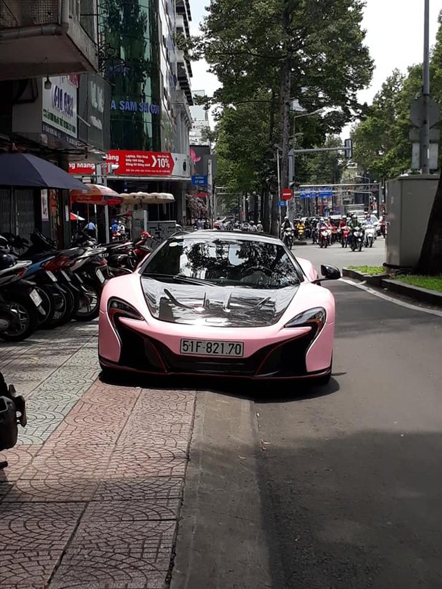 Bat trend chong Diep Lam Anh doi mau McLaren 650S Spider chieu theo y vo