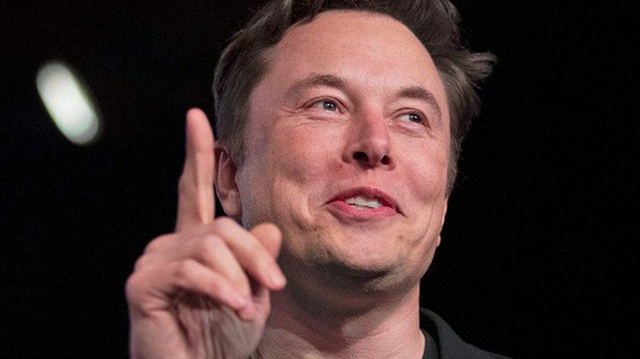 Tesla trở thành nhà sản xuất ô tô lớn nhất trong lịch sử nước Mỹ