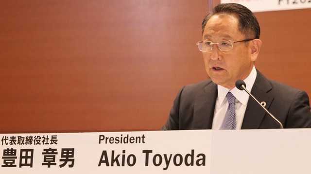 Chủ tịch Toyota: Tesla ‘không tạo ra hoạt động kinh doanh thực trong thế giới thực’