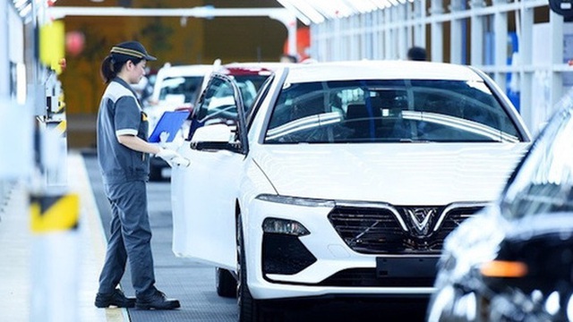 Nghiên cứu giảm đáng kể thuế tiêu thụ đặc biệt với ô tô Made in Vietnam