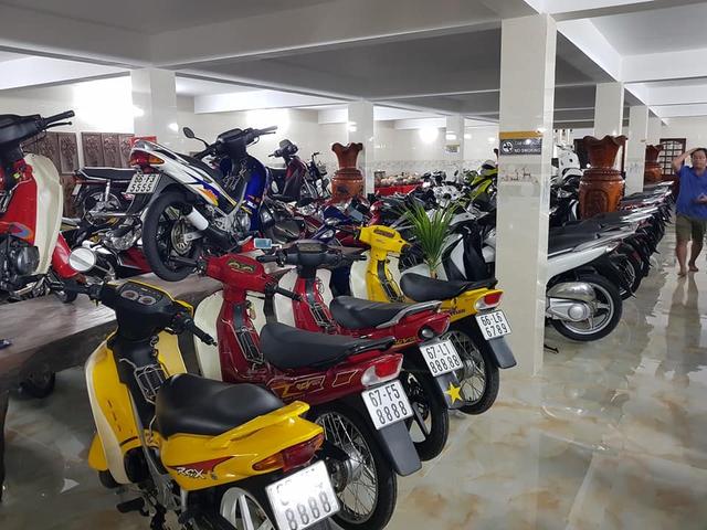 Choáng váng với kho xe máy biển đẹp 500 chiếc tại An Giang: Tổng giá trị hàng trăm tỷ đồng, đủ loại Honda Spacy, Su Xì-po, Honda Dylan - Ảnh 11. Choáng váng với kho xe máy biển đẹp 500 chiếc tại An Giang: Tổng giá trị hàng trăm tỷ đồng, đủ loại Honda Spacy, Su Xì-po, Honda Dylan - Ảnh 11.