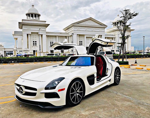 Mercedes-AMG SLS lạ lẫm về Việt Nam ăn Tết với bộ bodykit gây chú ý, dân tình vẫn tò mò về nguồn gốc siêu xe - Ảnh 3.