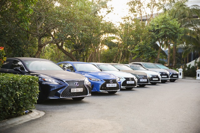 Cho tôi một lý do mua xe Lexus - Ảnh 5. Cho tôi một lý do mua xe Lexus - Ảnh 5.