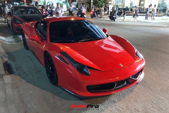 CEO Tống Đông Khuê tậu Ferrari 458 Italia mới nhất Việt Nam - Ảnh 4.
