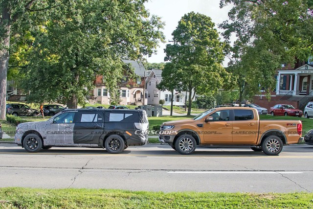 Gần ngày ra mắt, Ford Maverick hé lộ thông tin nội thất xịn không kém đàn anh Ranger - Ảnh 3.
